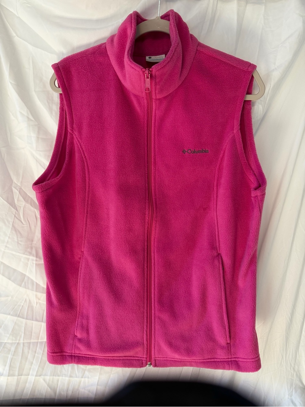 Columbia Women's Bright Pink Fleece Vest - Full Zip